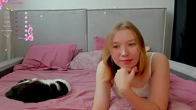 Snapshot of Agatha_Mayson chatting on 27, 2, 2026 Agatha Mayson online show from 27, 2, 2026