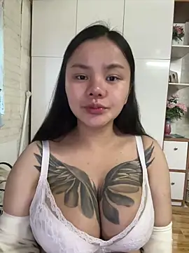 leo-kitty online show from 22, 4, 2026