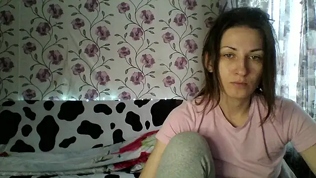 nika smily online show from 15, 12, 2025