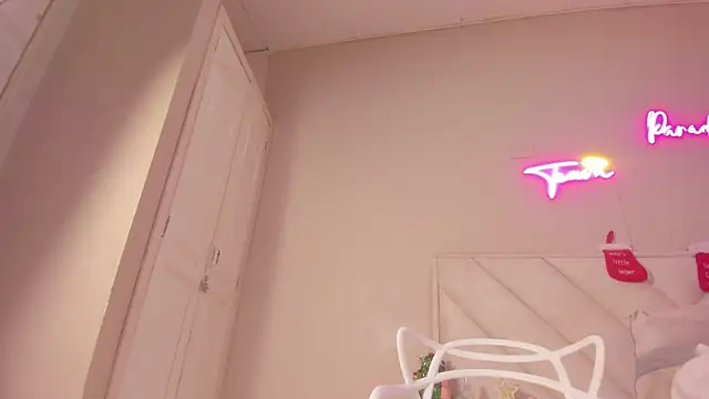  emily  st online show from 20, 12, 2025