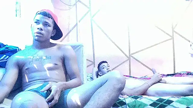 twobigscock23 online show from 25, 4, 2026