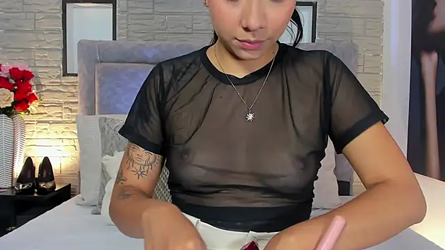 Snapshot of LanaRouse chatting on 25, 2, 2026 LanaRouse online show from 25, 2, 2026