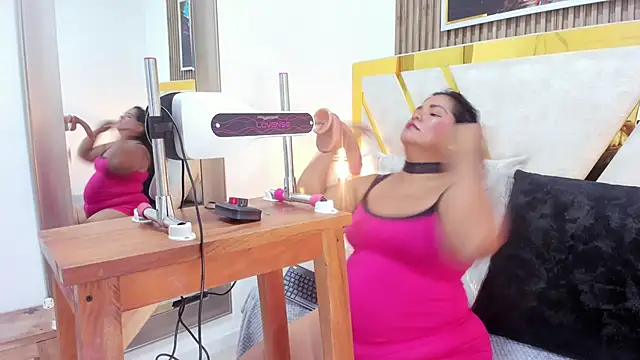 Snapshot of Chanel_hottest chatting on 19, 12, 2025 Chanel hottest online show from 19, 12, 2025