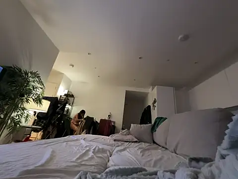 ap couple12 online show from 21, 2, 2026