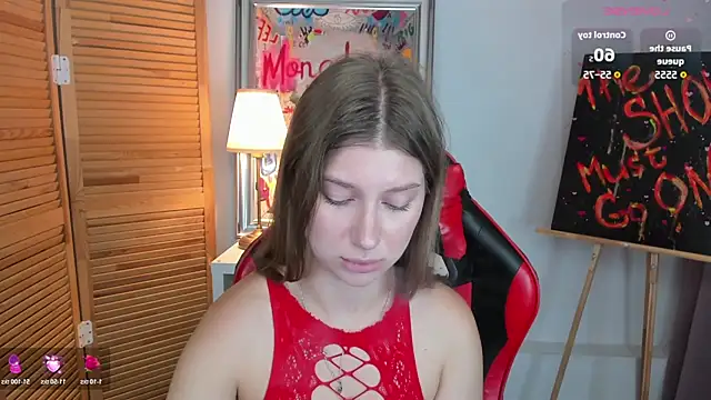 Snapshot of katymeaw chatting on 6, 7, 2026 katymeaw online show from 6, 7, 2026