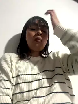 MissCutte  online show from 5, 1, 2026