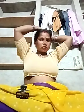 Shreya pandit online show from 16, 4, 2026