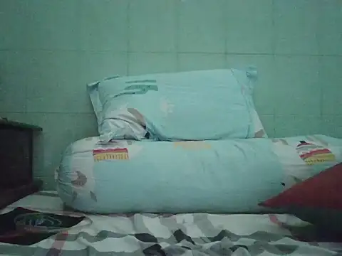 Snapshot of Huybin99 chatting on 5, 2, 2026 Huybin99 online show from 5, 2, 2026