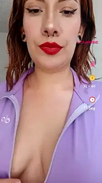 Snapshot of ScarlarletBlossomX chatting on 7, 7, 2026 ScarlarletBlossomX online show from 7, 7, 2026