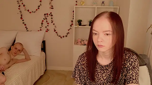 Snapshot of WeksaMur chatting on 7, 6, 2026 WeksaMur online show from 7, 6, 2026