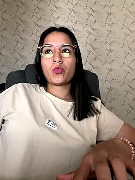 Val12777 online show from 22, 12, 2025