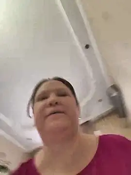 -Queen- online show from 2, 3, 2026