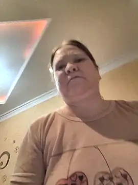 -Queen- online show from 3, 3, 2026