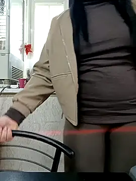 MariSwan222 online show from 5, 4, 2026