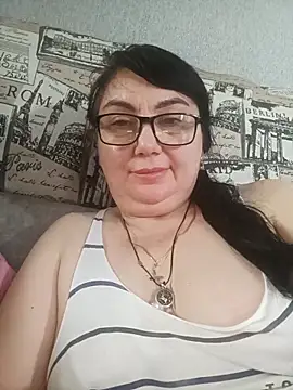 MariSwan222 online show from 3, 6, 2026