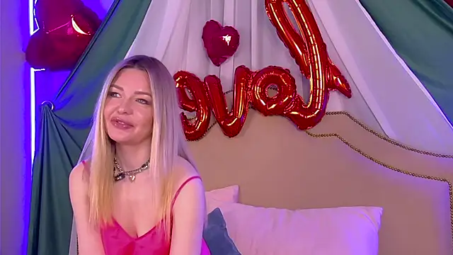 Snapshot of ToriCarter chatting on 10, 2, 2026 ToriCarter online show from 10, 2, 2026