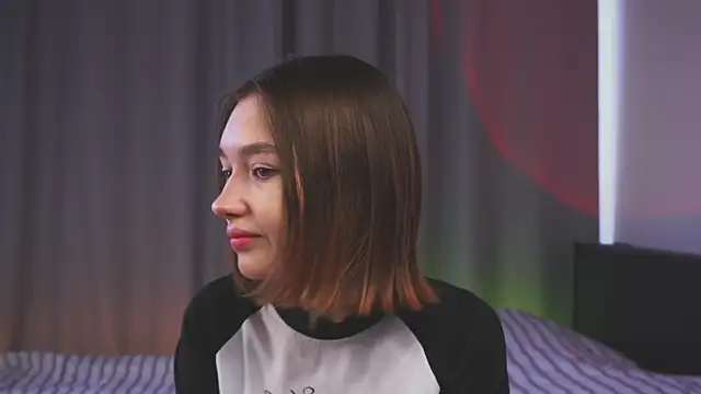 Leyla crsh online show from 30, 3, 2026