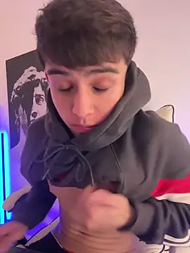 lian fooxx online show from 6, 3, 2026