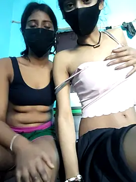 Snapshot of Aaradhya-Rani chatting on 16, 2, 2026 Aaradhya-Rani online show from 16, 2, 2026