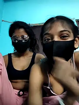 Snapshot of Aaradhya-Rani chatting on 22, 2, 2026 Aaradhya-Rani online show from 22, 2, 2026