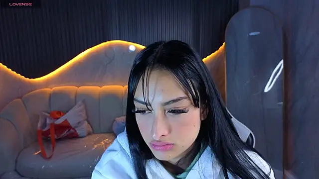 Tifany Tx online show from 5, 3, 2026