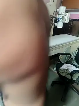  alexzz1155  online show from 26, 4, 2026