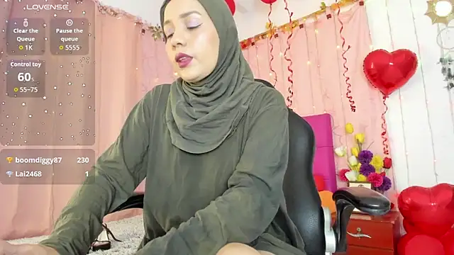 Snapshot of Sara-Maalouf chatting on 13, 2, 2026 Sara-Maalouf online show from 13, 2, 2026