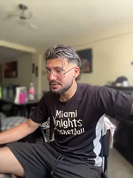 thedragonboyxxx online show from 10, 4, 2026