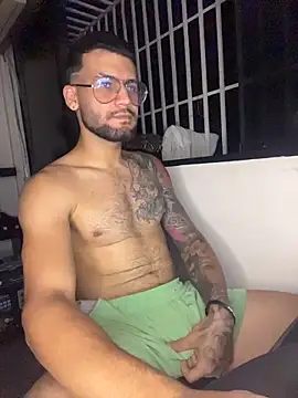 thedragonboyxxx online show from 4, 7, 2026
