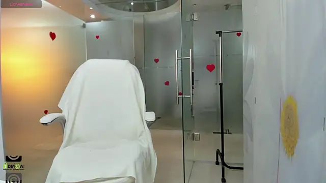 missdominna online show from 9, 2, 2026