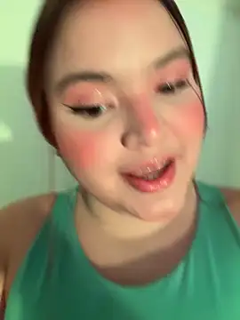 Snapshot of melanie_hh1 chatting on 5, 2, 2026 melanie hh1 online show from 5, 2, 2026