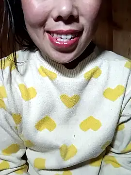 Snapshot of Chloe-ee chatting on 12, 1, 2026 Chloe-ee online show from 12, 1, 2026