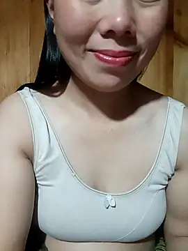 Snapshot of Chloe-ee chatting on 15, 1, 2026 Chloe-ee online show from 15, 1, 2026