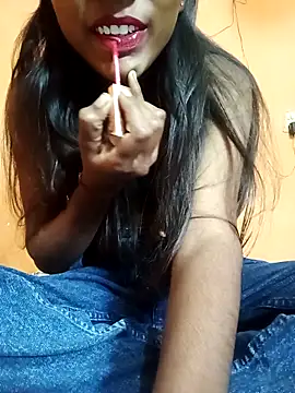 Snapshot of ridhima_khan chatting on 18, 12, 2025 ridhima khan online show from 18, 12, 2025