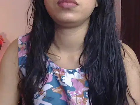 Snapshot of miss_ragni chatting on 5, 4, 2026 miss ragni online show from 5, 4, 2026