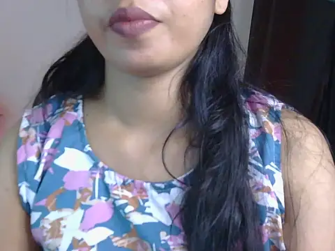 Snapshot of miss_ragni chatting on 5, 4, 2026 miss ragni online show from 5, 4, 2026