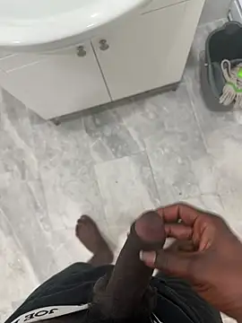 Sweetley online show from 7, 4, 2026