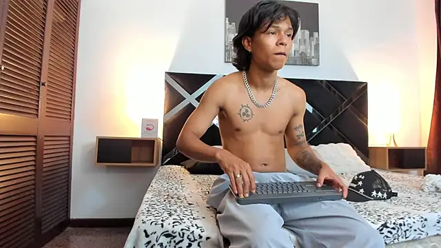 AndyKings 1 online show from 7, 4, 2026