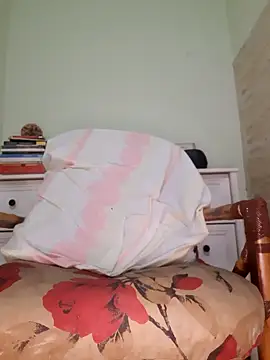 Erospentelhudo online show from 1, 3, 2026