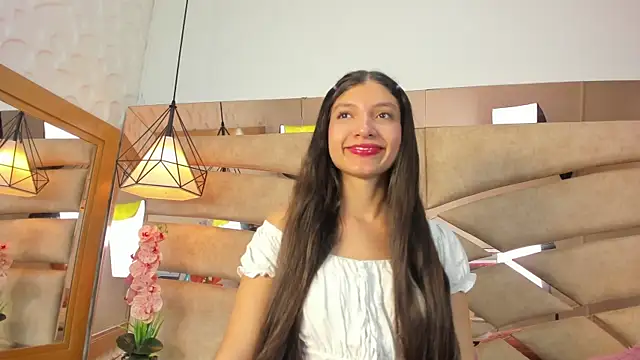 Snapshot of CharloteBrown_ chatting on 23, 12, 2025 CharloteBrown online show from 23, 12, 2025