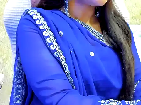 Snapshot of DimondGirl_ chatting on 11, 3, 2026 DimondGirl online show from 11, 3, 2026