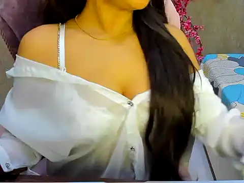 Snapshot of DimondGirl_ chatting on 28, 3, 2026 DimondGirl online show from 28, 3, 2026