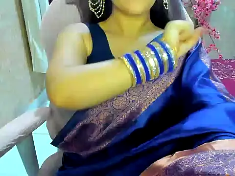 Snapshot of DimondGirl_ chatting on 12, 4, 2026 DimondGirl online show from 12, 4, 2026