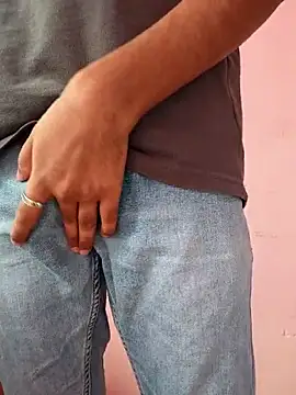 AqueousCrepe online show from 6, 1, 2026