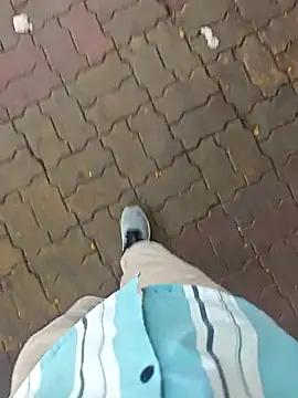 AqueousCrepe online show from 17, 4, 2026