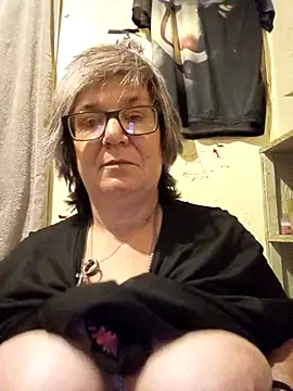 Snapshot of becky1111 chatting on 14, 7, 2026 becky1111 online show from 14, 7, 2026