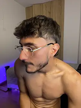 LIAM COLT online show from 21, 4, 2026