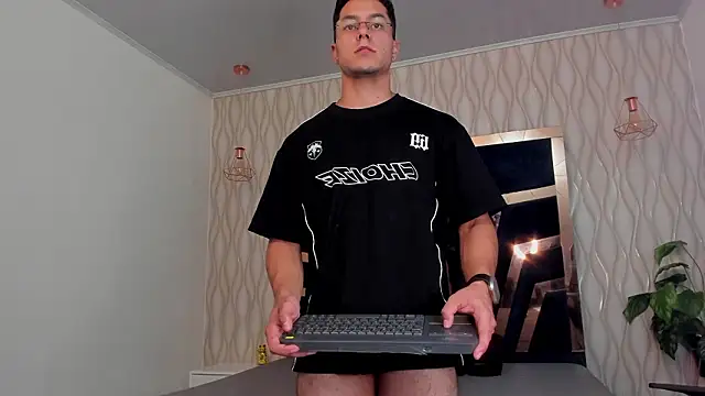 Noah Clarkk online show from 26, 2, 2026