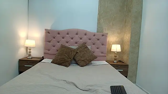 Snapshot of zoe_bermudez chatting on 19, 1, 2026 zoe bermudez online show from 19, 1, 2026