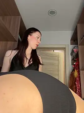 Snapshot of RussianGirls_ chatting on 8, 5, 2026 RussianGirls online show from 8, 5, 2026